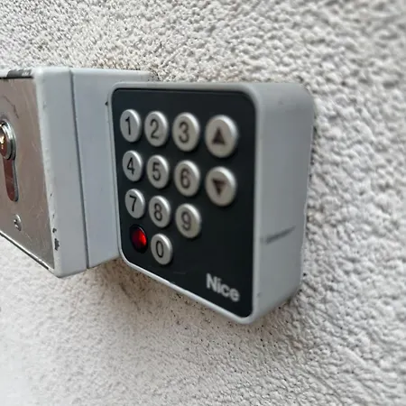 Maison d'hôtes Station - H24 Modène