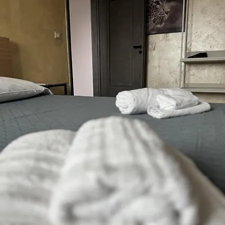 Modena Station - Suites H24 Гостевой дом 4*