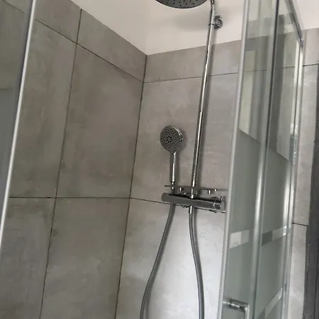 Modena Station - Suites H24 Гостевой дом