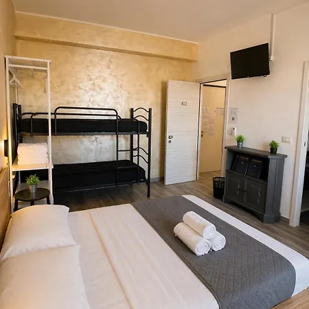 Guest house Station - H24 3*