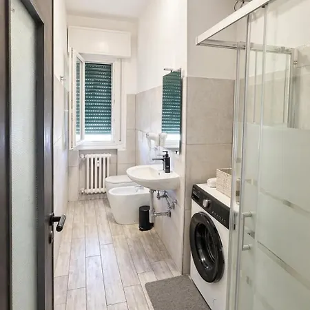 Guest house Station - H24 Modena