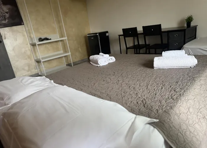 Vendégház Station - H24 4*