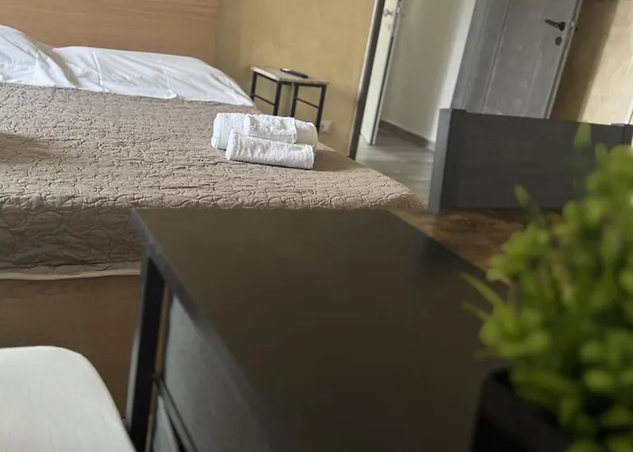 Station - H24 Pensionat 4*