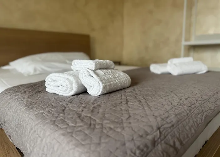 Station - H24 Pensionat 4*